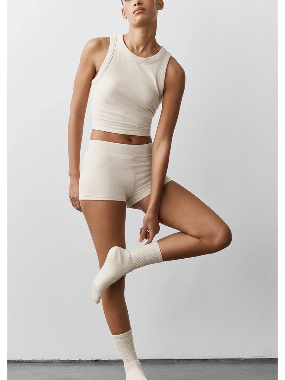 ALO Yoga  Crew Socks in Cream.